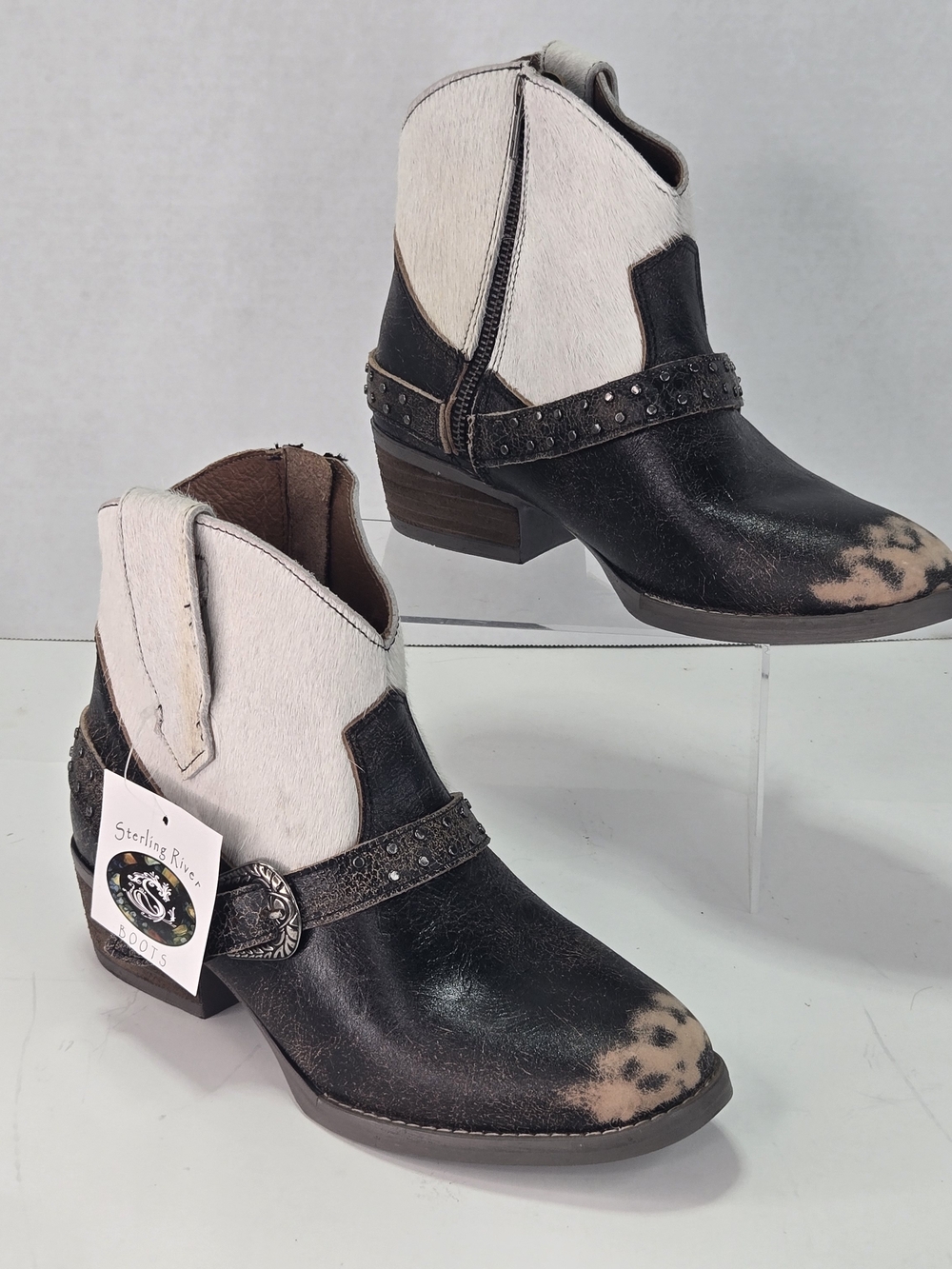 Sterling River R-toe Brown Faux Cow Hide Distressed Western Ankle Booties Size 9